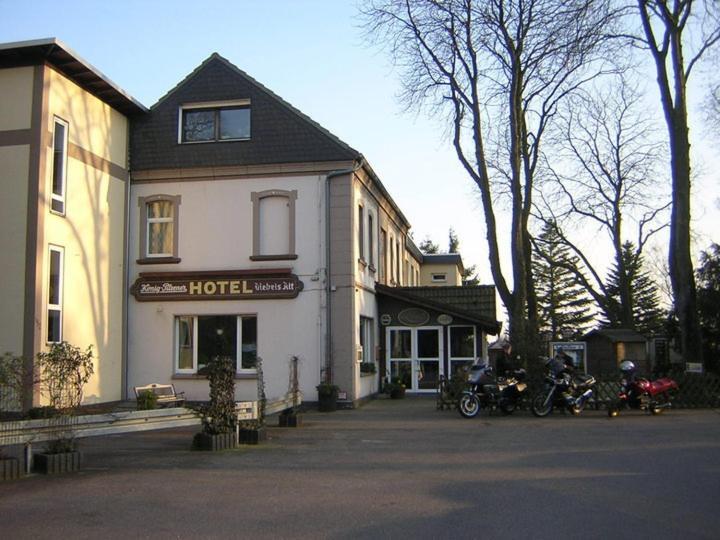 Hotel Zum Grunewald Дінслакен Екстер'єр фото